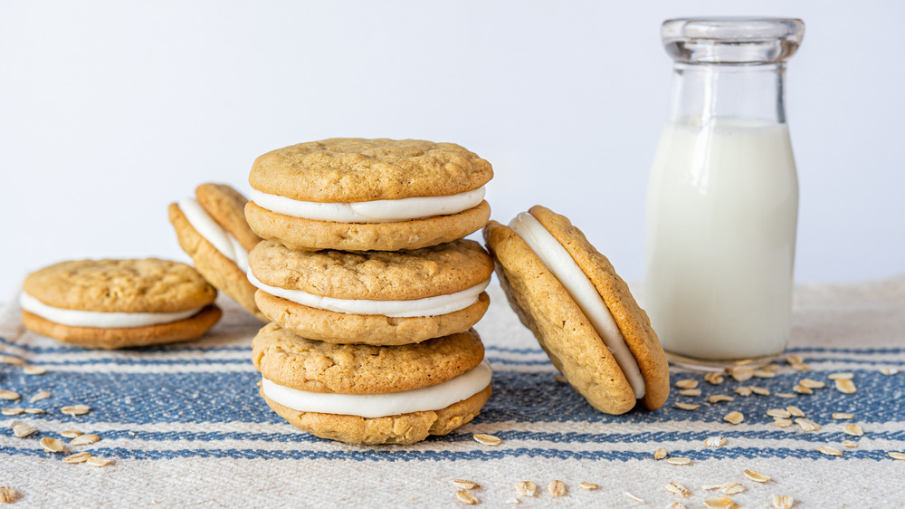 homemade oatmeal cream pies