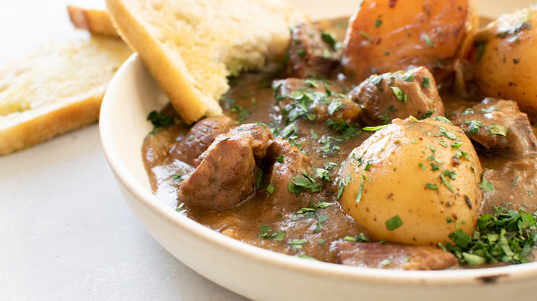 Stew with meat, potatoes and gravy