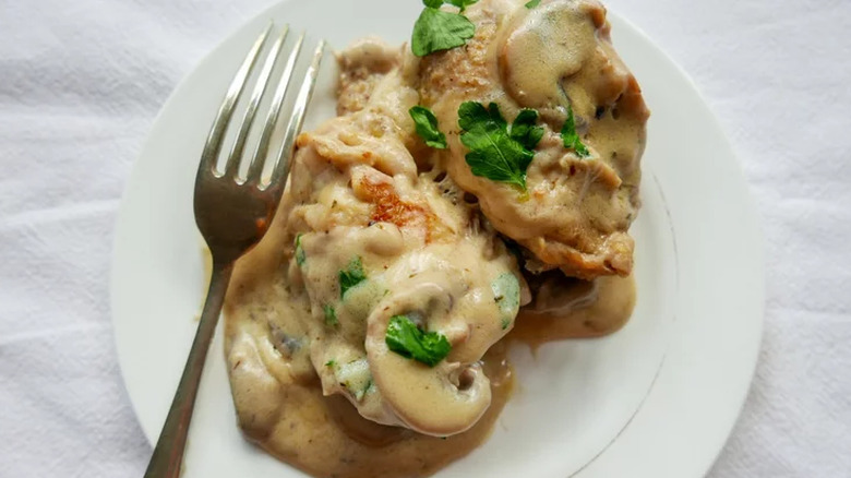 Plate of chicken in cream sauce