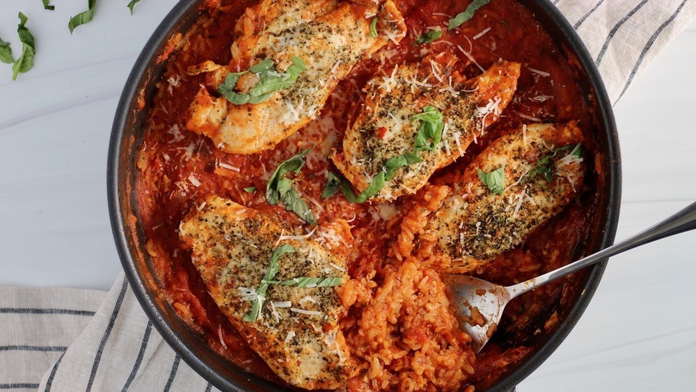 chicken tomato rice in pan