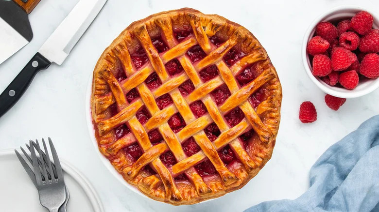 raspberry pie with berries