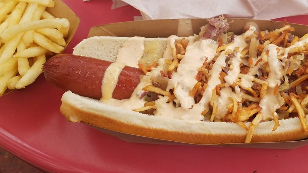 Casey's Corner hot dog at magic kingdom