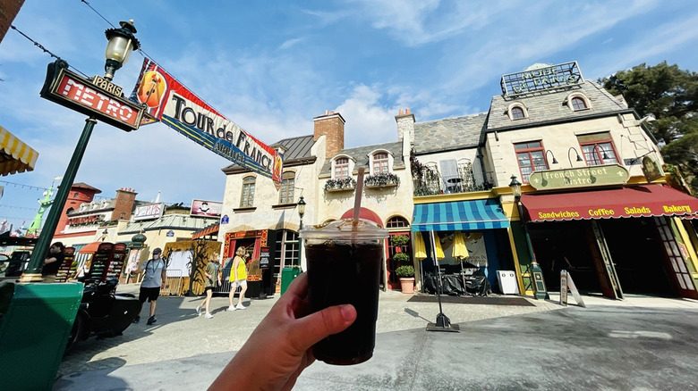 French Street Bistro  universal studios hollywood theme park cafe