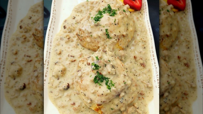 Egg biscuits and gravy plate