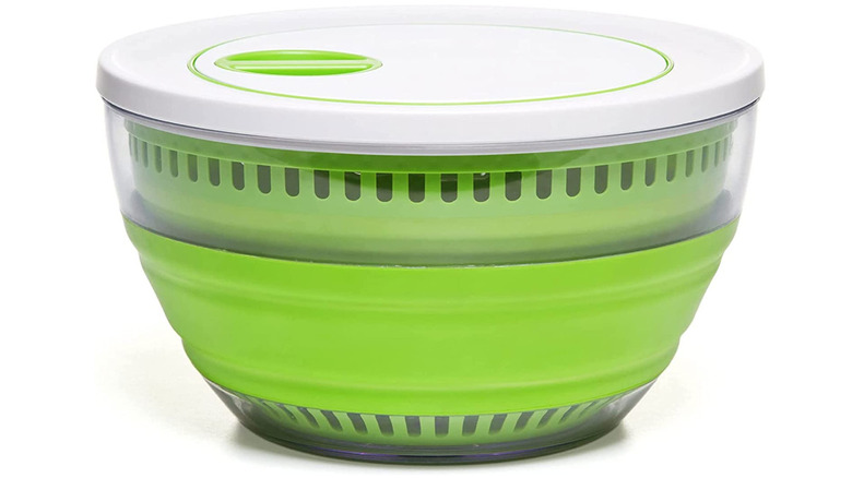 collapsible salad spinner for travel