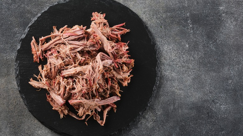 plate of pulled pork