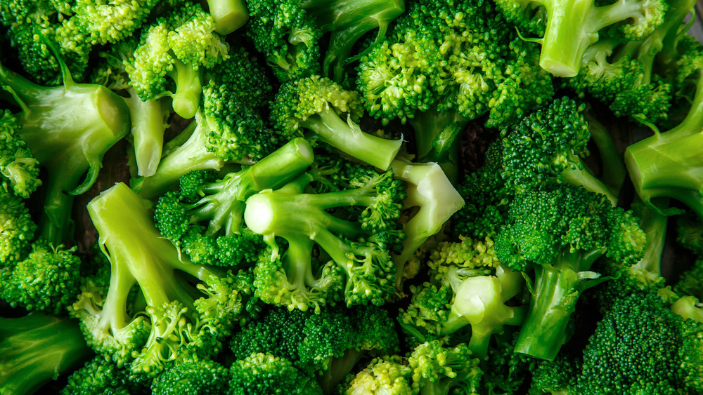 A pile of broccoli florets