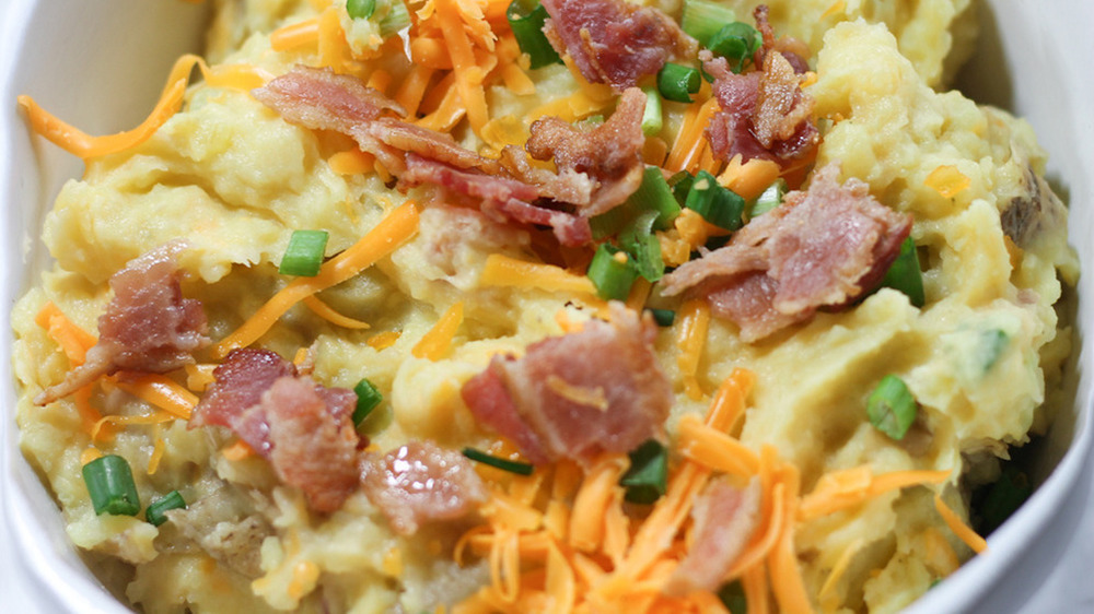 loaded mashed potatoes with bacon