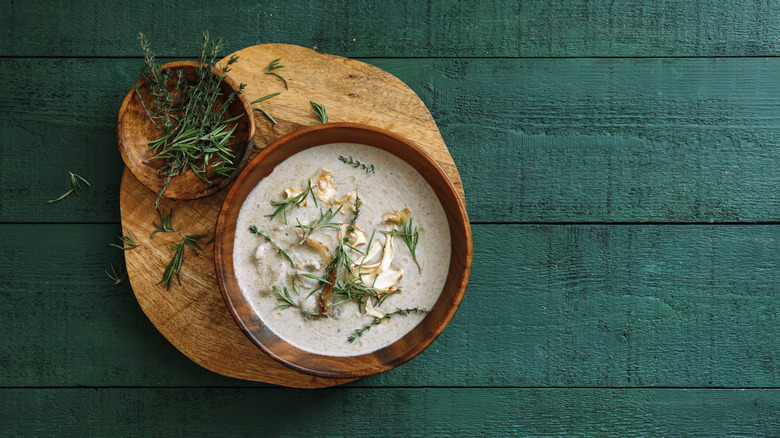 bowl of mushroom soup