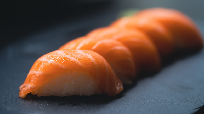 A plate of salmon sushi