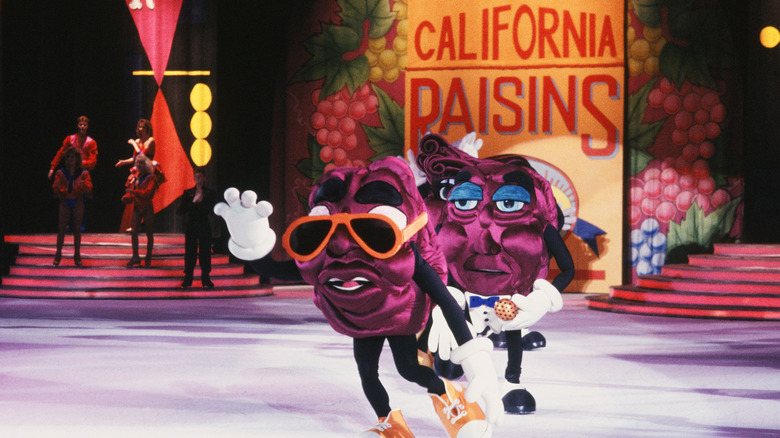 California Raisins ice skating show