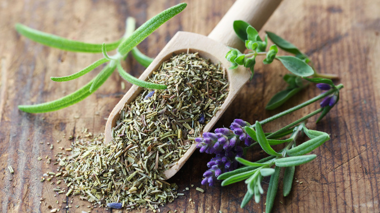 Herbes de Provence in scoop