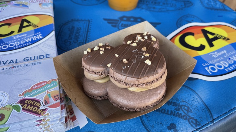 Disneyland Snickers Caramel-Peanut Milk Chocolate Mickey Macaron