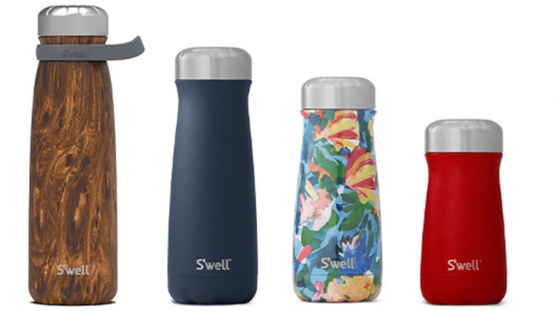 Four printed S'well travel mugs 