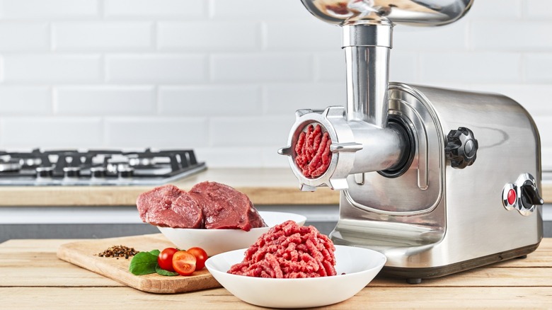 The Best Way To Grind Beef, According To Science