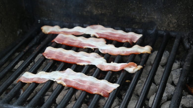 bacon on grill