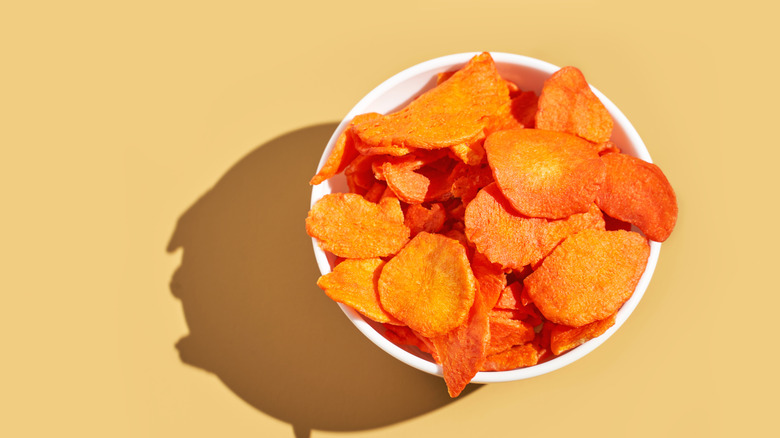 A bowl of carrot chips