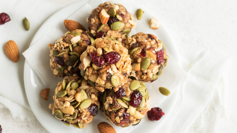 Energy balls with seeds and fruit