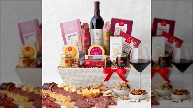 Hickory Farms charcuterie wine basket