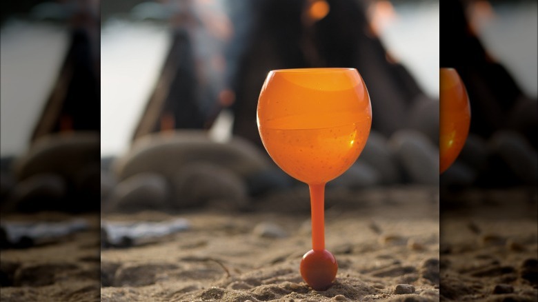 the beach glass wine glass