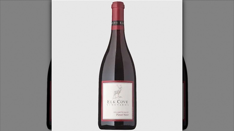 Elk Cove pinot noir bottle