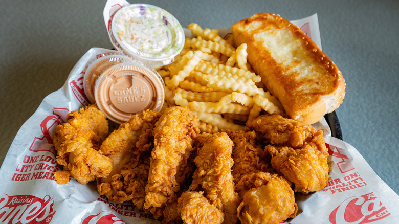 Raising Cane's meal