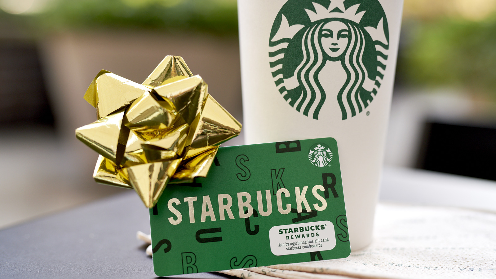 The Big Problem Starbucks Fans Had With Its Black Friday Deal