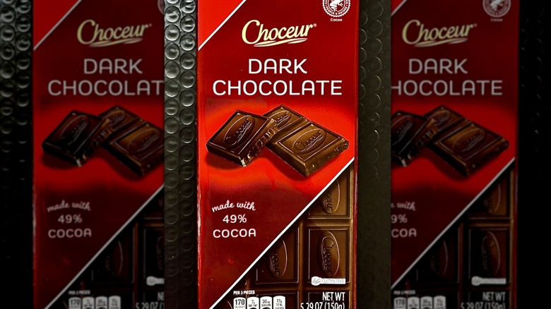 Choceur Dark Chocolate Bar product shot