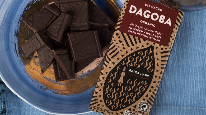 Dagoba candy bar and chocolate segments