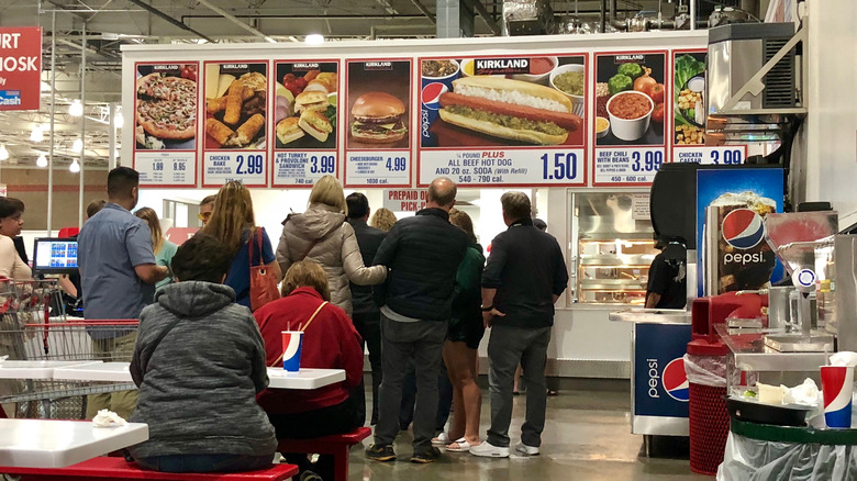 long line at costco food court