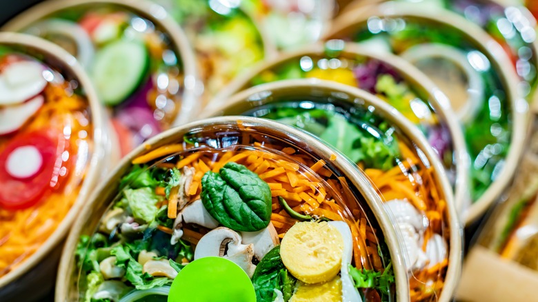 Pre-packed salads on display