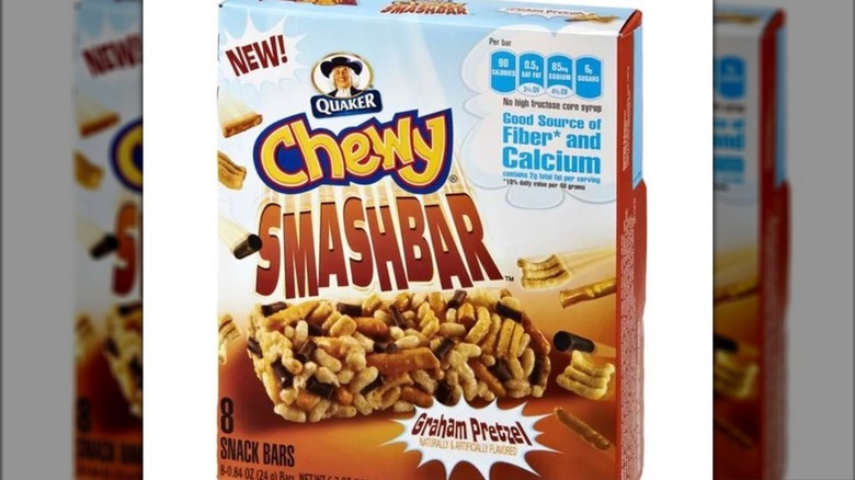 graham pretzel chewy smashbar box