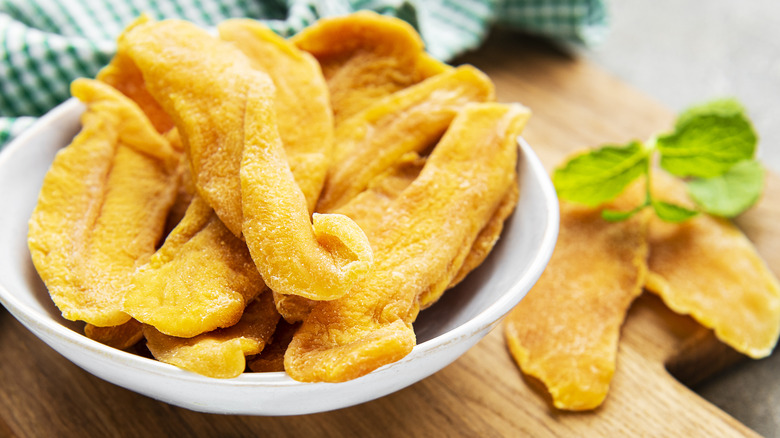 dried mango in bowl