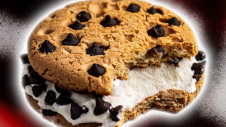 cookie ice cream sandwich