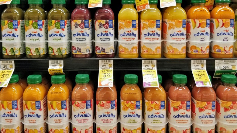 Odwlalla juices in juice case