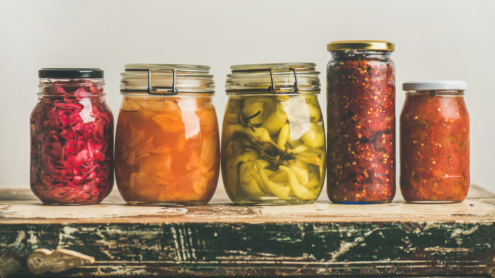 mason jar pickled vegetables