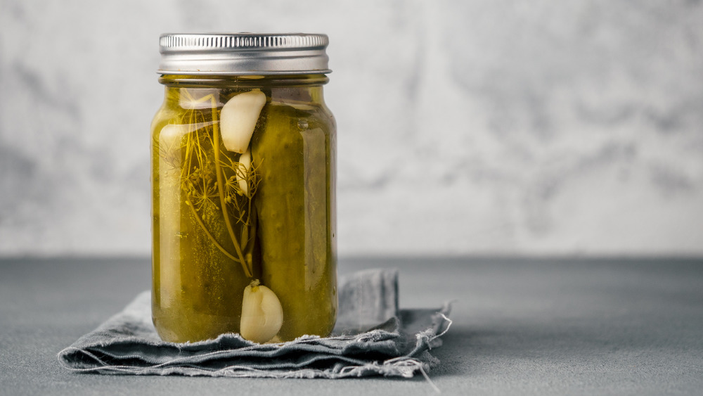 Home canning pickles mason jar