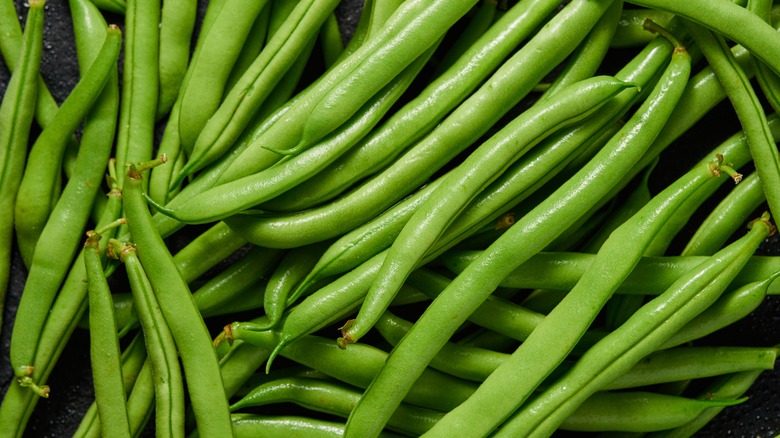 raw green beans