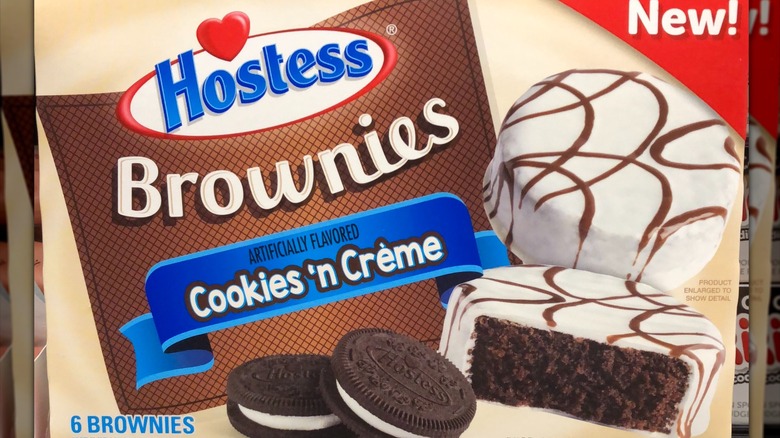 Box of Hostess Cookies 'n Crème Brownies