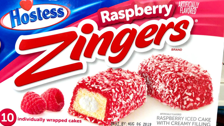 Closeup of Hostess Raspberry Zingers box