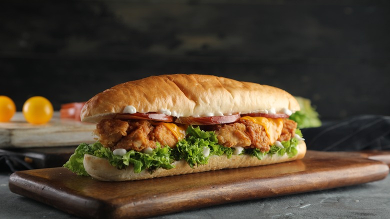 lettuce on hot fried chicken sandwich