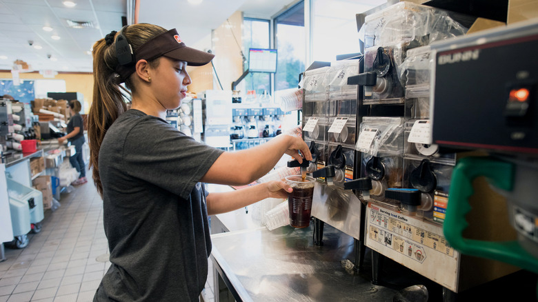 dunkin' employee