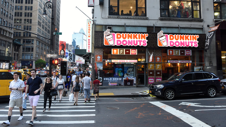 new york city dunkin' store