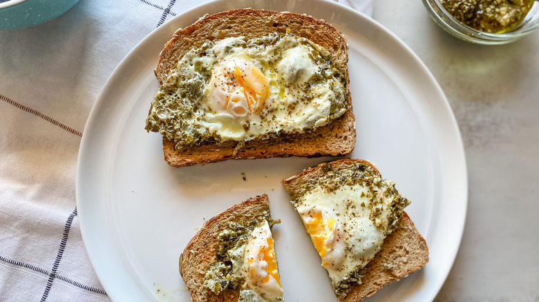 pesto eggs on toast