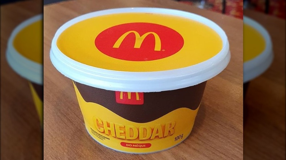 McDonald's Brazil cheddar sauce