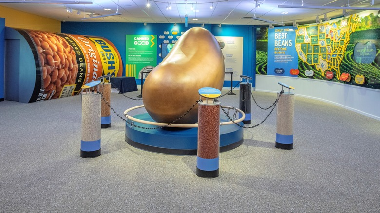 Inside Bush's Bean Museum