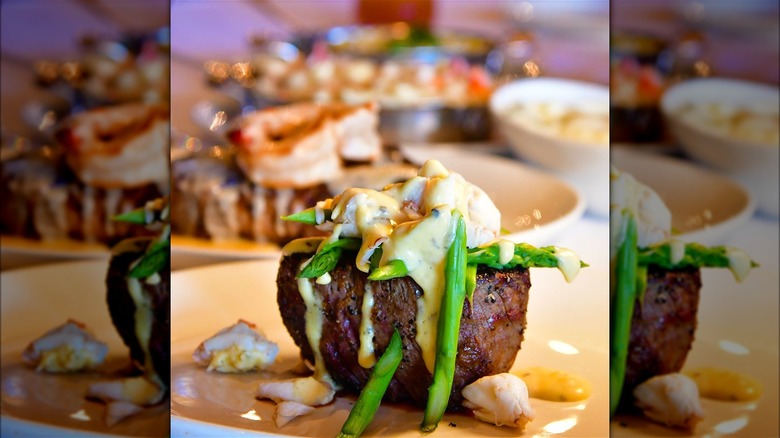 filet mignon with asparagus cream