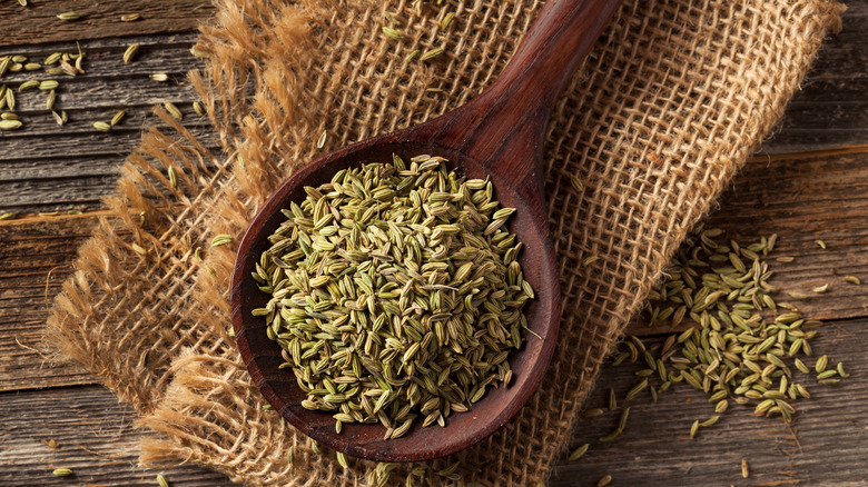 fennel seeds