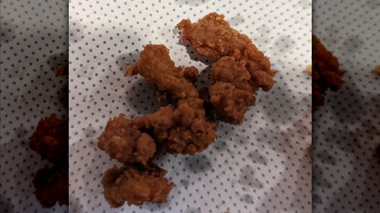 small fried chicken pieces