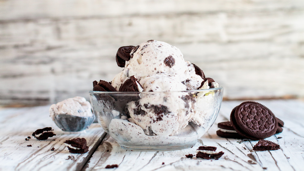 Bowl of cookies and cream ice cream